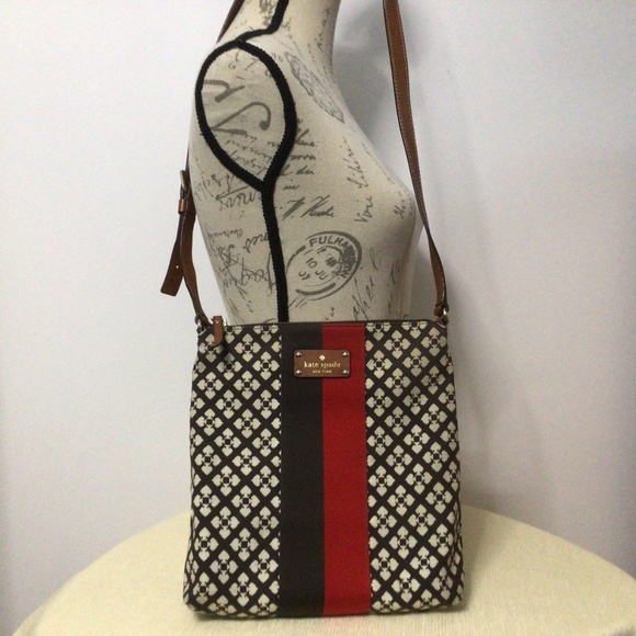 Kate Spade Classic Spade Victoria Crossbody Bag Chocolate/Cream/Red - Picture 3 of 15